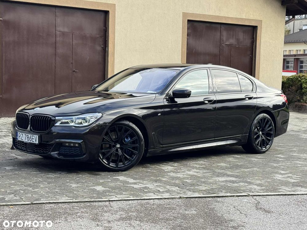 BMW Seria 7 750i xDrive - 3