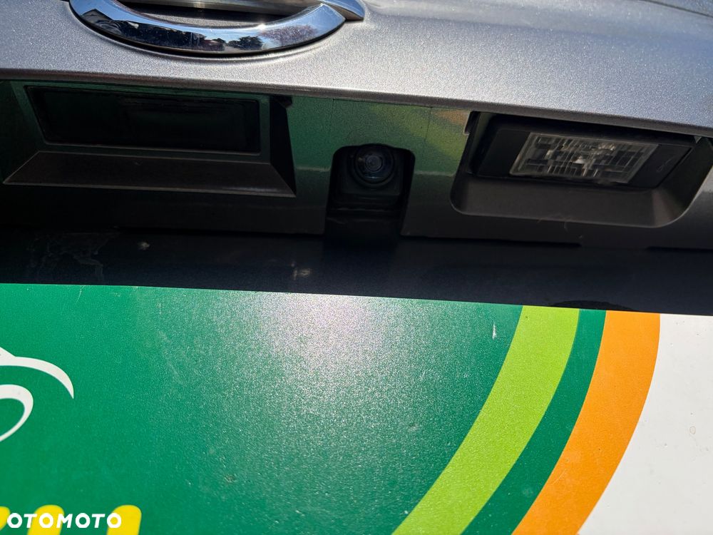 Nissan Qashqai 1.6 DCi 4x4 N-Connecta EU6 - 23