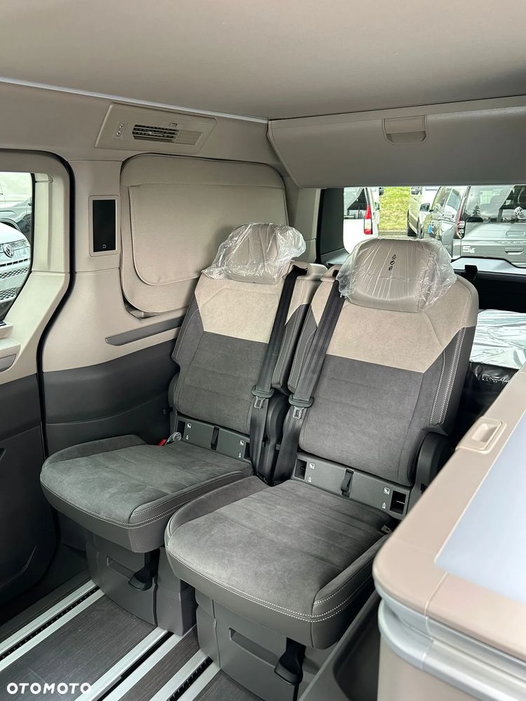 Volkswagen California - 32