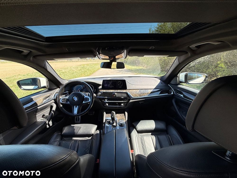 BMW Seria 5 540i M Sport sport - 13