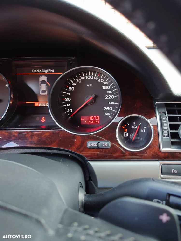 Audi A8 - 23