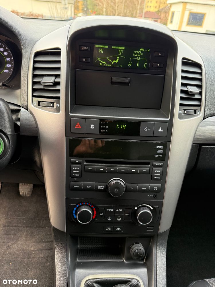 Chevrolet Captiva 2.4 LT FWD - 14