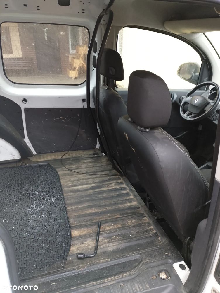 Renault KANGOO - 29