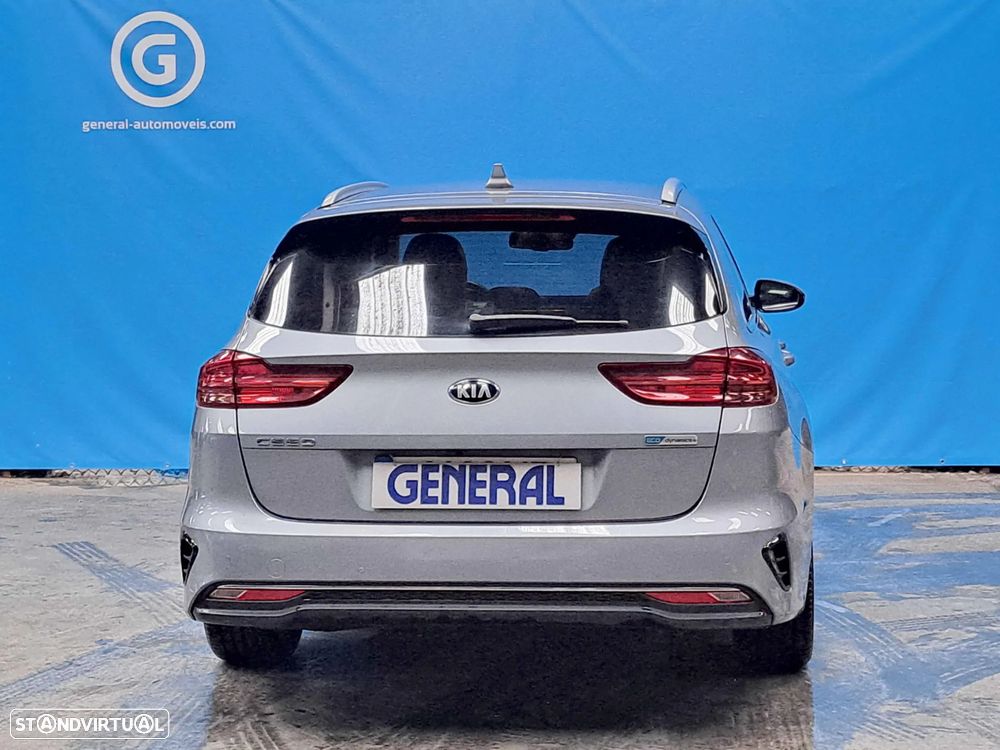 Kia Ceed SW 1.6 CRDi TX - 4