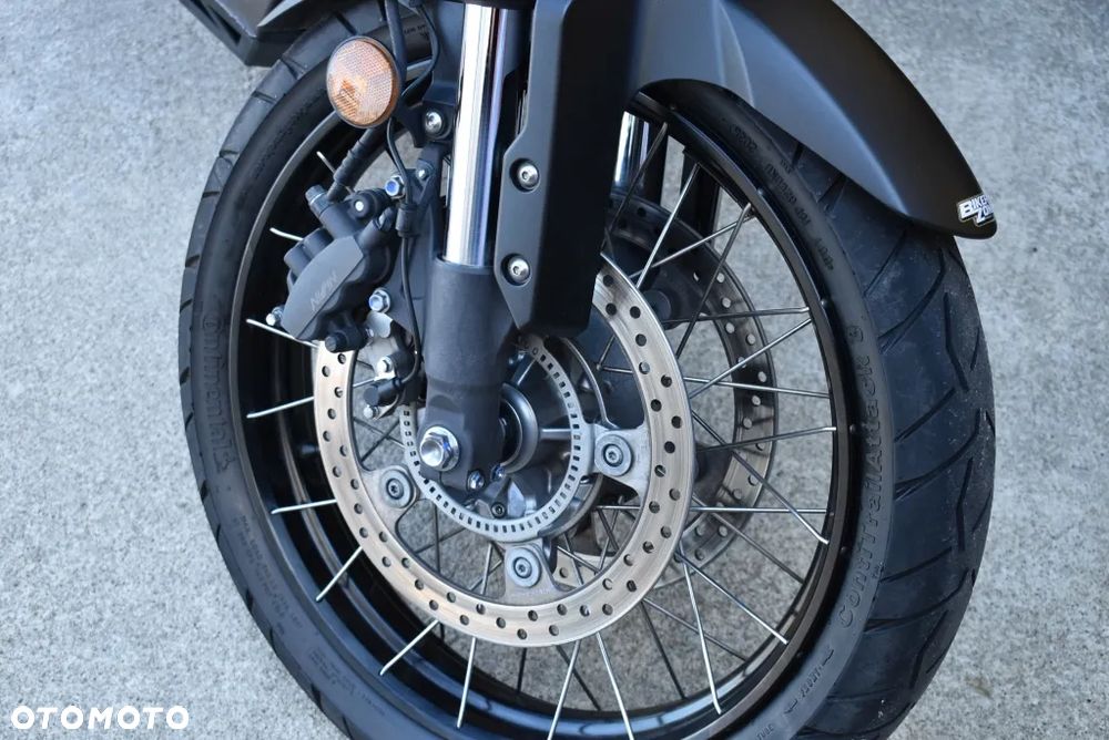 Honda VFR - 29