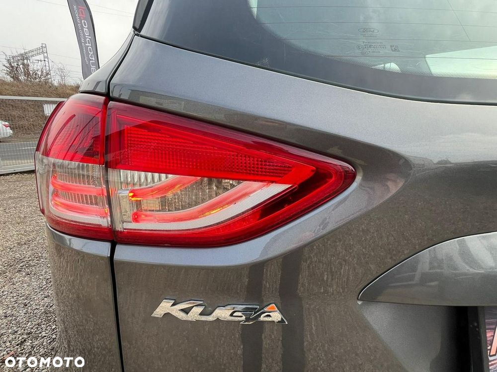Ford Kuga 1.6 EcoBoost 2x4 Titanium - 29