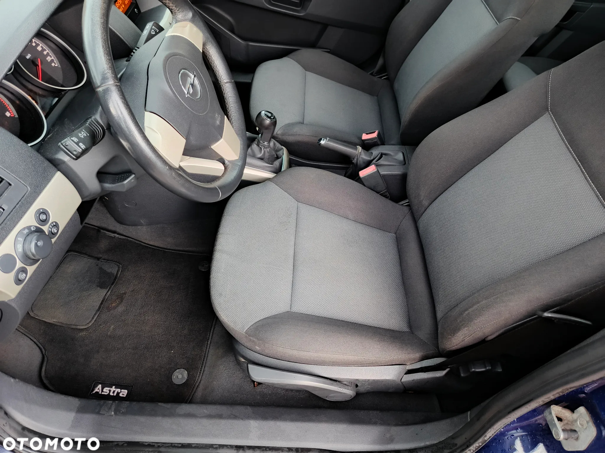 Opel Astra 1.9 CDTI Caravan DPF - 19