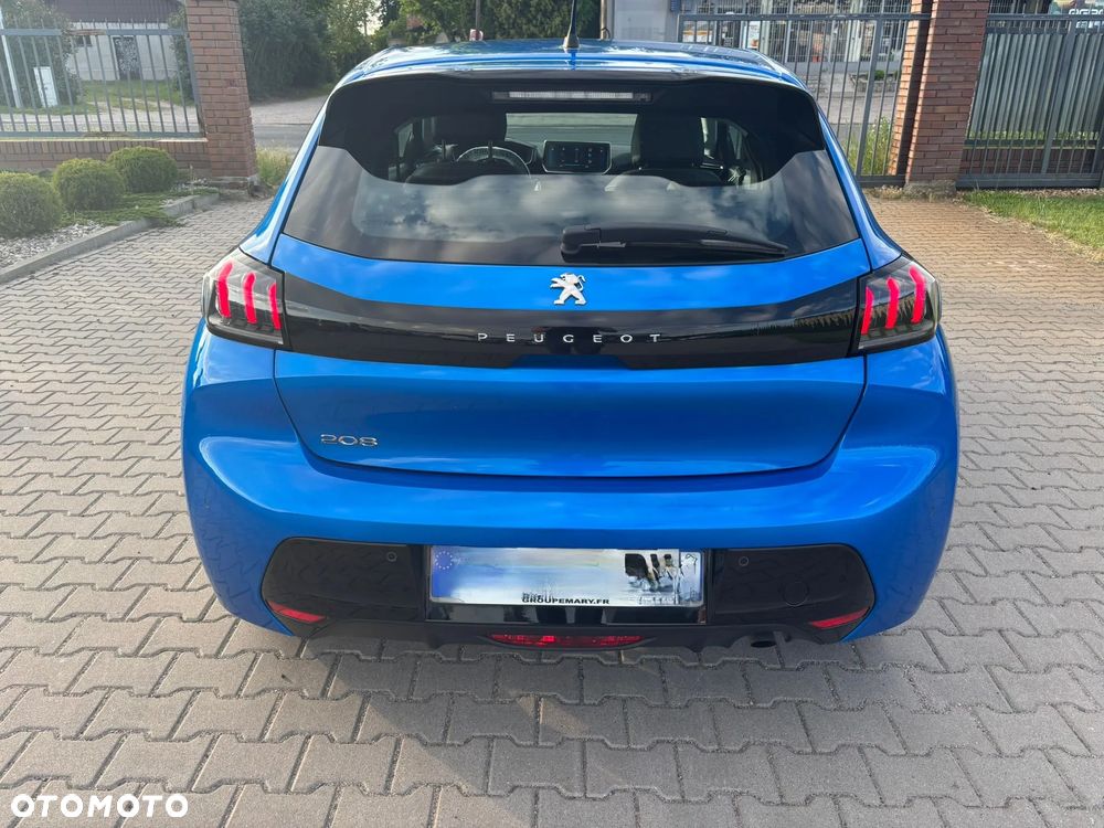 Peugeot 208 - 4