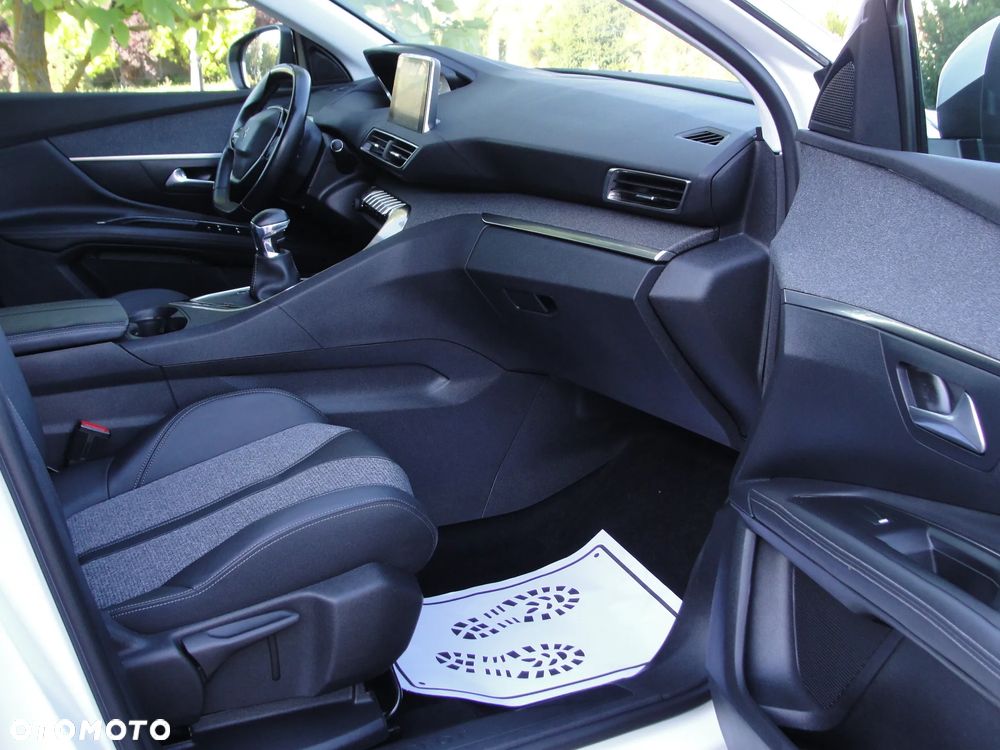 Peugeot 3008 BlueHDi 130 Stop & Start Allure - 29