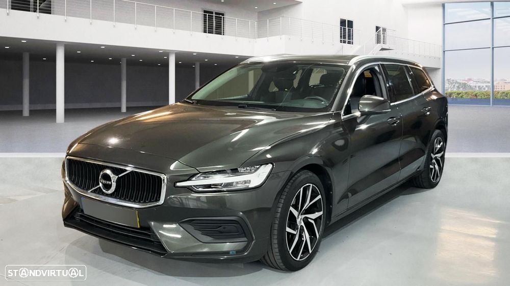 Volvo V60 2.0 T4 Momentum Plus - 1