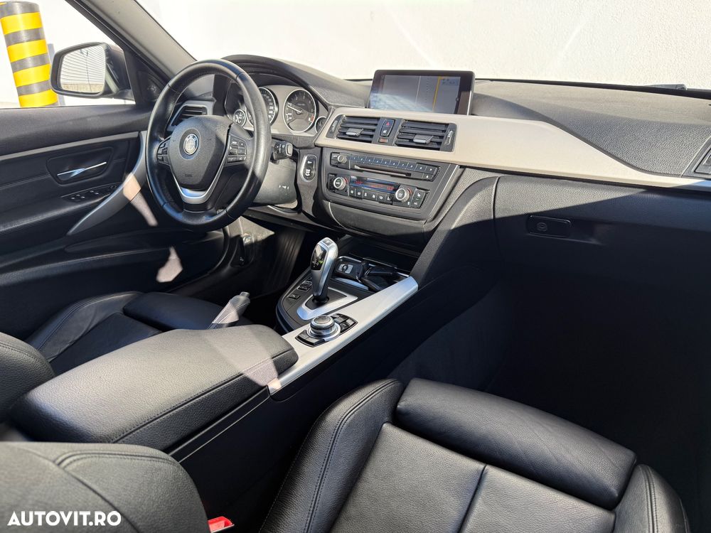 BMW Seria 3 320d Touring Aut. Efficient Dynamics Edition - 16