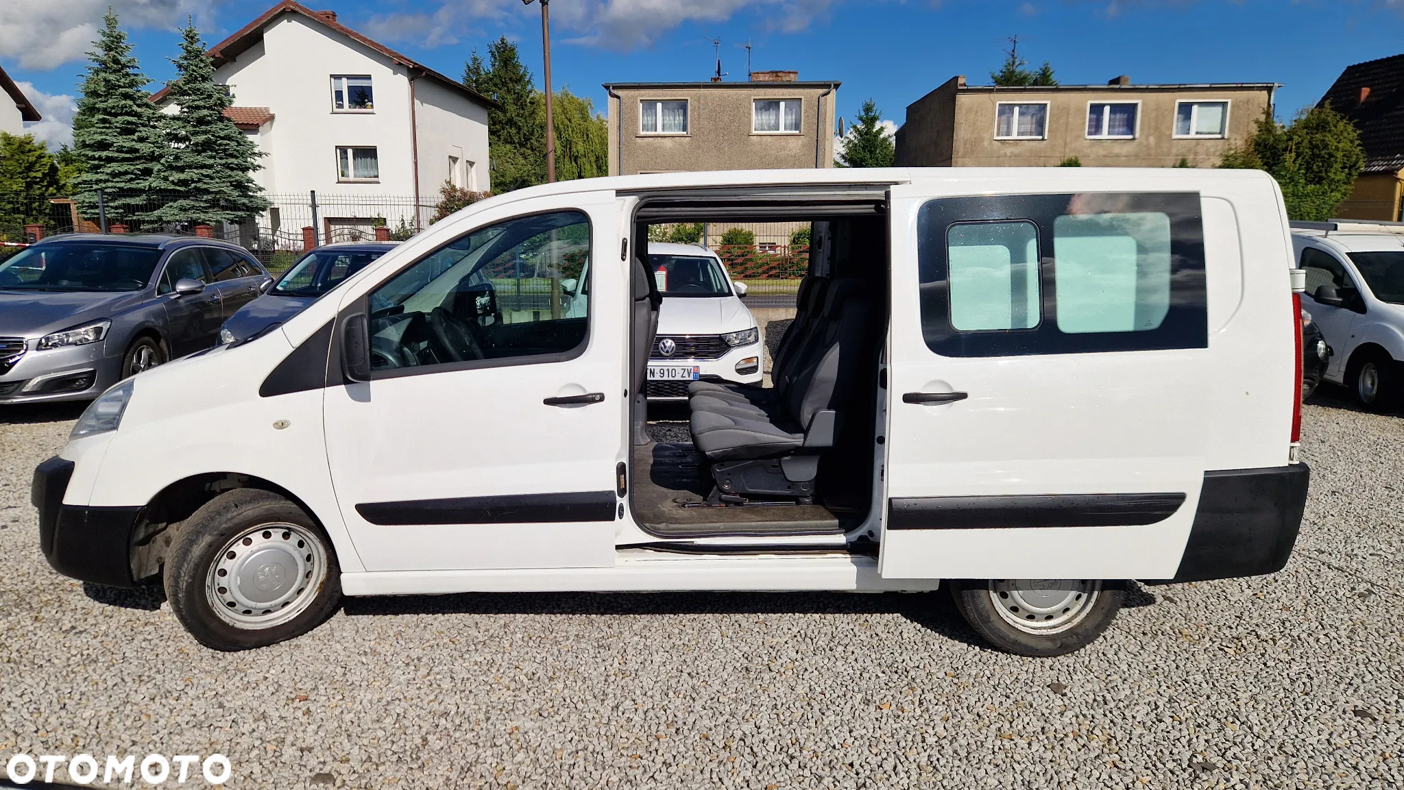 Peugeot Expert - 8