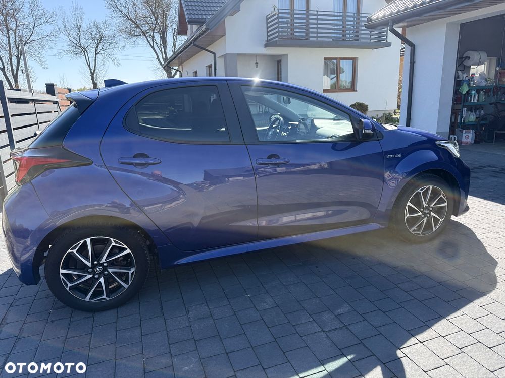 Toyota Yaris Hybrid 1.5 Executive - 8