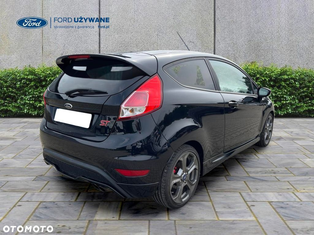 Ford Fiesta ST - 5
