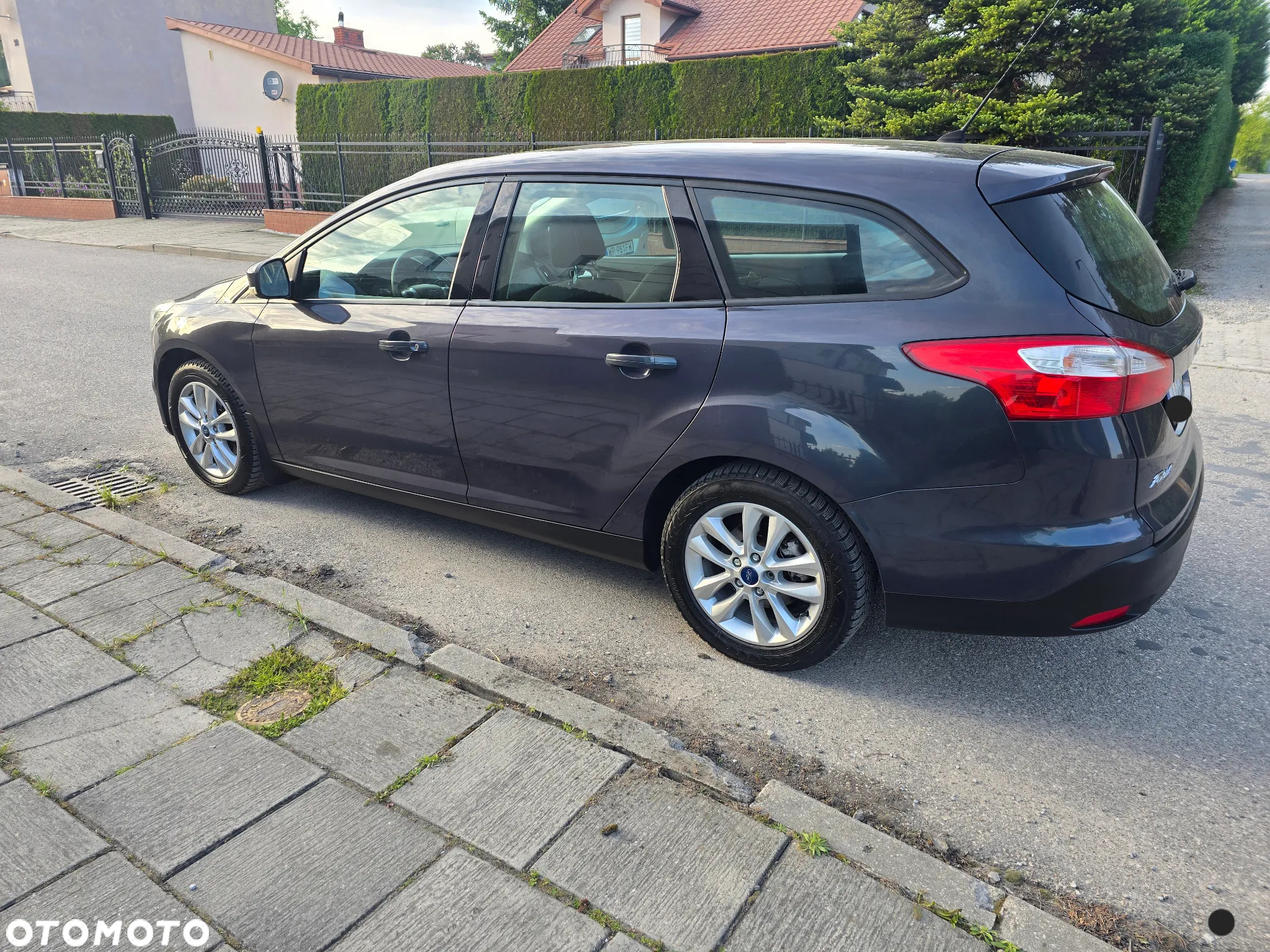 Ford Focus 1.6 FF Ambiente - 32