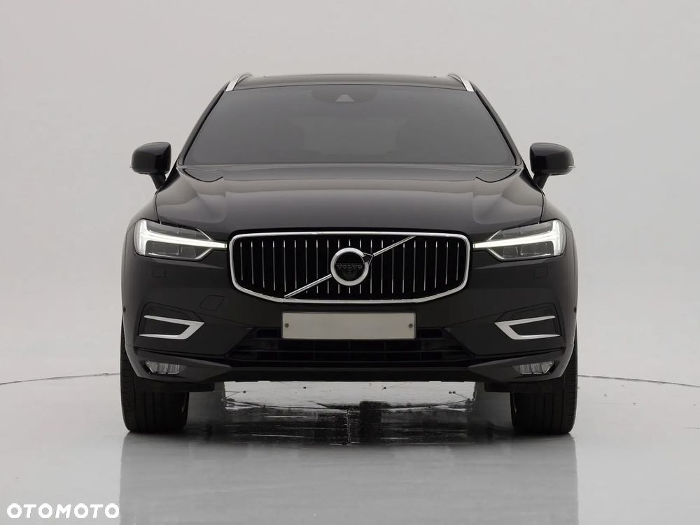 Volvo XC 60 D5 AWD Geartronic Inscription - 9