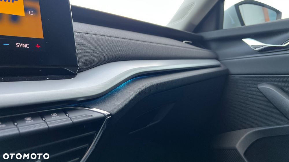 Skoda Octavia 1.5 TSI ACT Style - 11