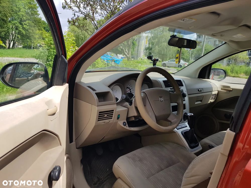 Dodge Caliber - 5