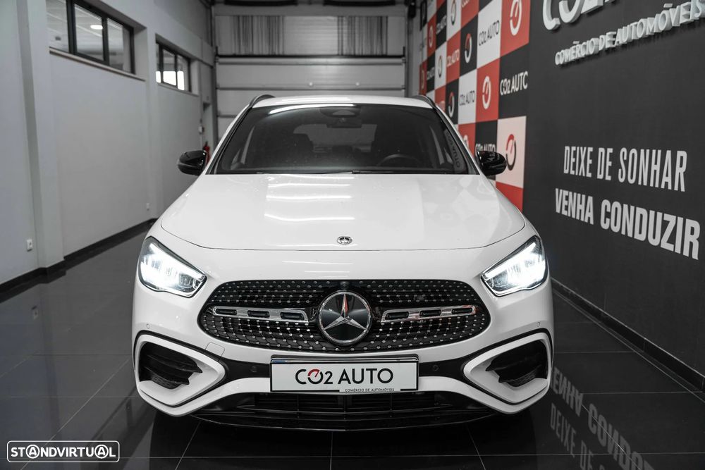 Mercedes-Benz GLA 200 d AMG Line - 2