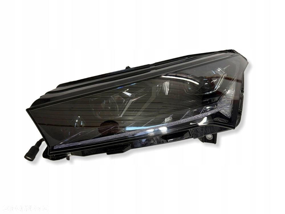 lampa lewy przód lewa przednia skoda enyaq iv full led eu
