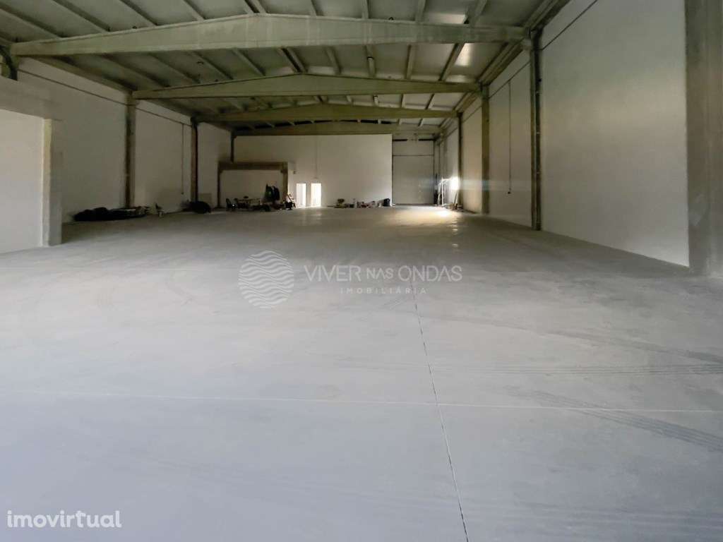 Armazém para venda em São Martinho - Santo Tirso. - Grande imagem: 3/22