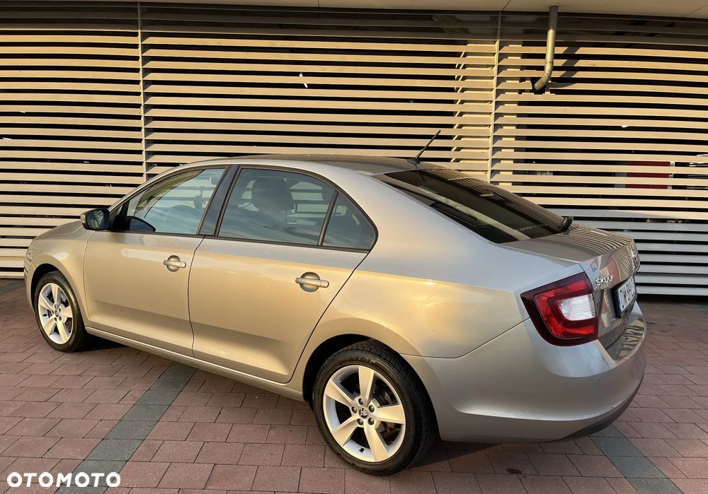 Skoda RAPID 1.0 TSI Style - 8