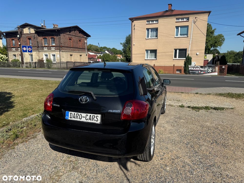 Toyota Auris 1.6 VVT-i Premium - 17