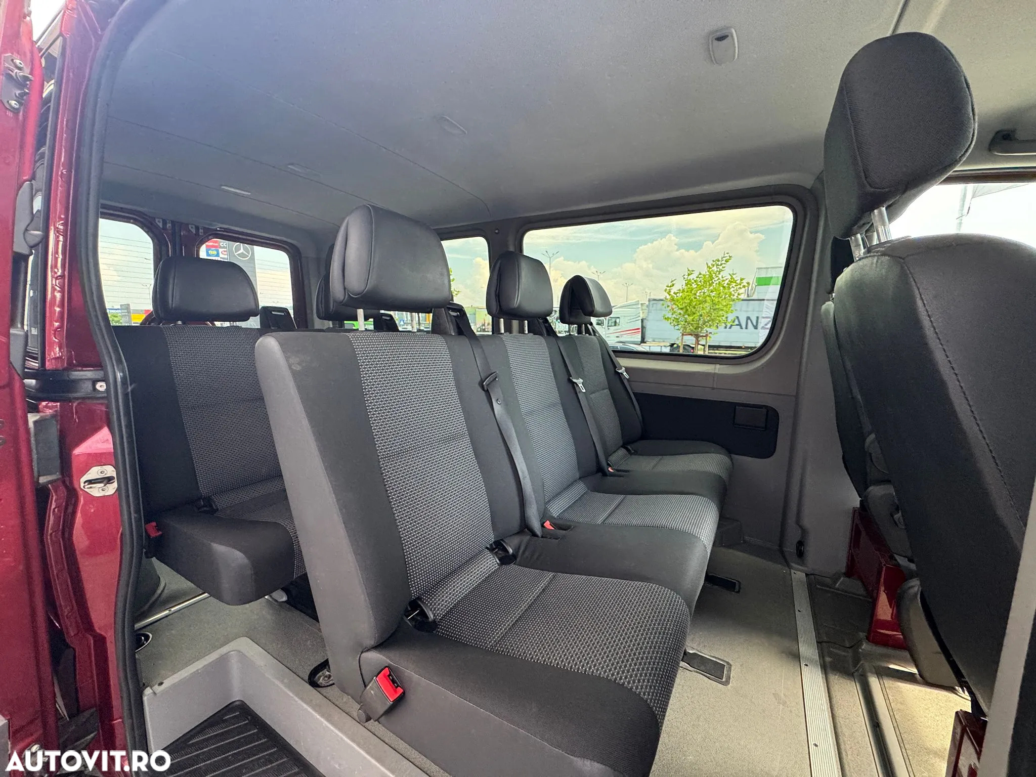 Mercedes-Benz Sprinter - 8