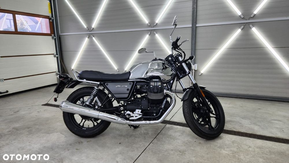 Moto Guzzi V7 - 5