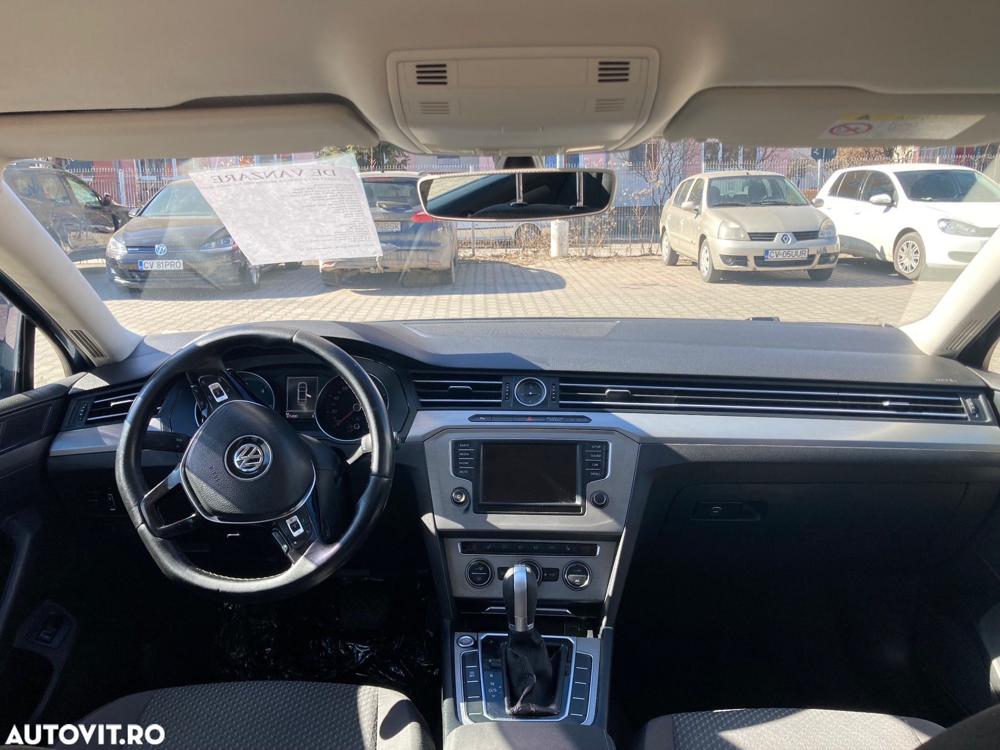 Volkswagen Passat 1.6 TDI (BlueMotion Technology) DSG Comfortline - 8