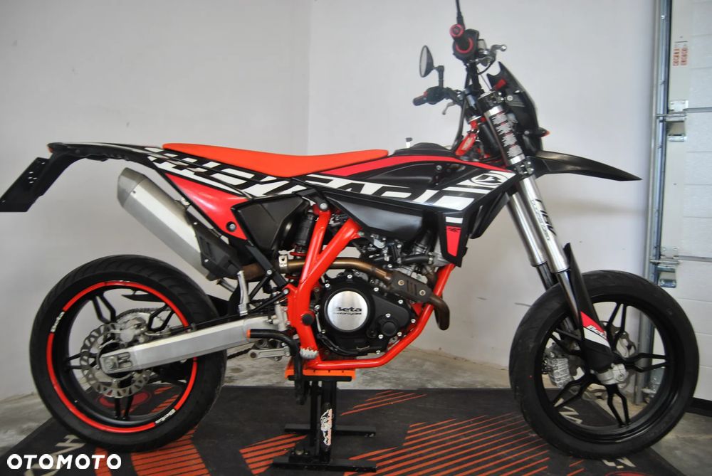 Beta RR - 12