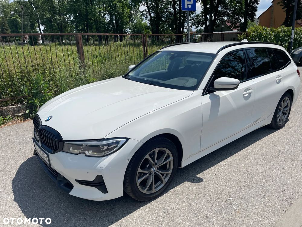 BMW Seria 3 318d mHEV - 2