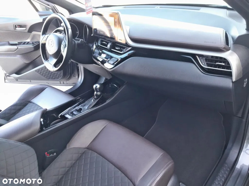 Toyota C-HR 1.8 Hybrid Prestige - 9