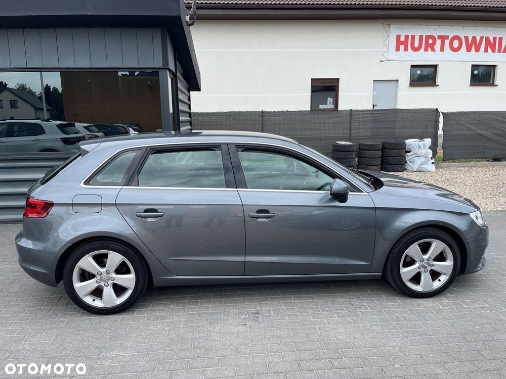 Audi A3 Sportback 1.4 TFSI CoD S tronic - 5