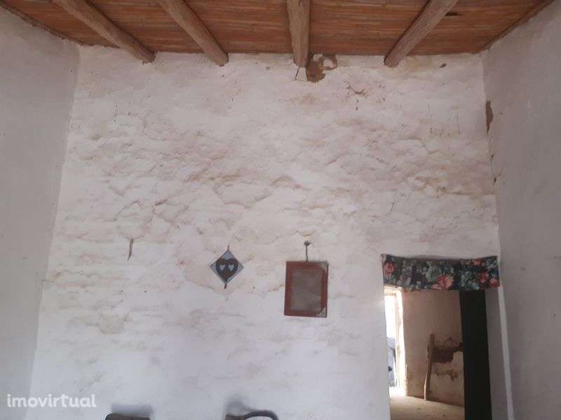 Casa de aldeia para remodelar - Grande imagem: 2/12