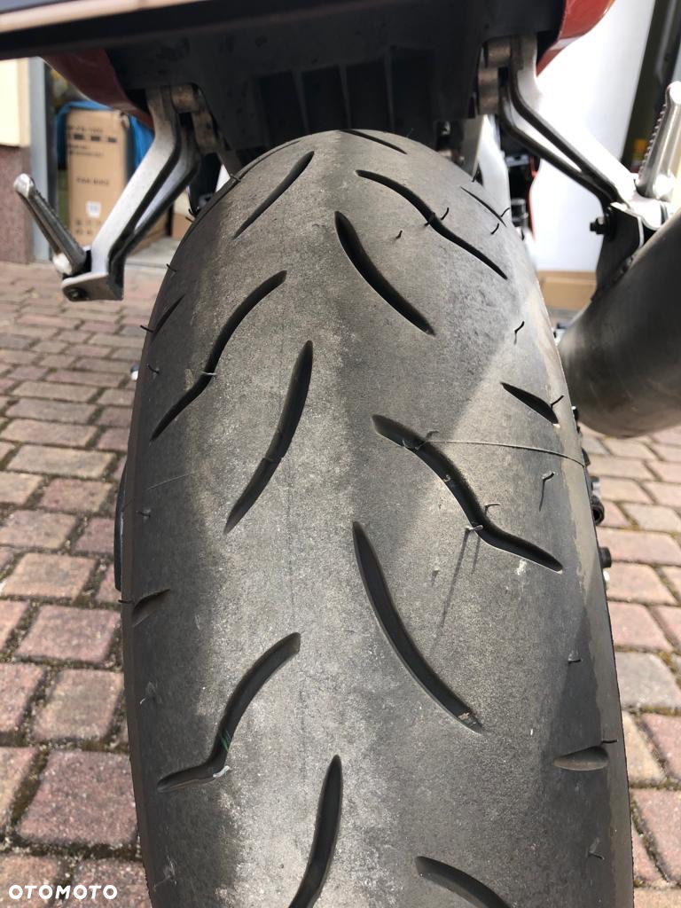 Honda CBR - 8