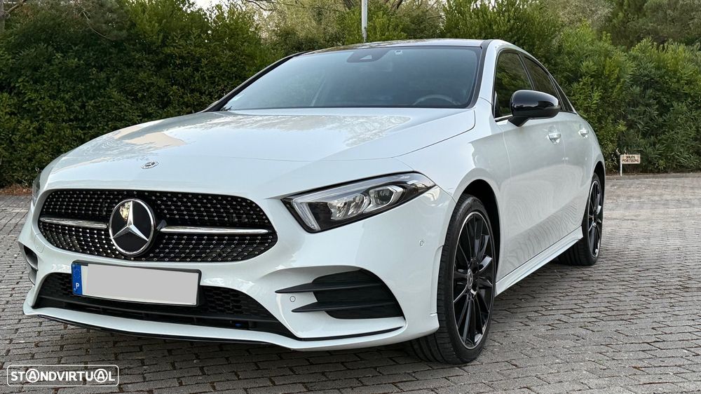 Mercedes-Benz A 250 Limousine e AMG Line - 2