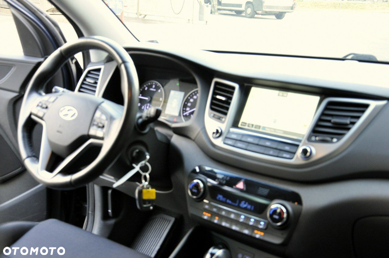 Hyundai Tucson 1.7 CRDI BlueDrive Comfort 2WD DCT - 38