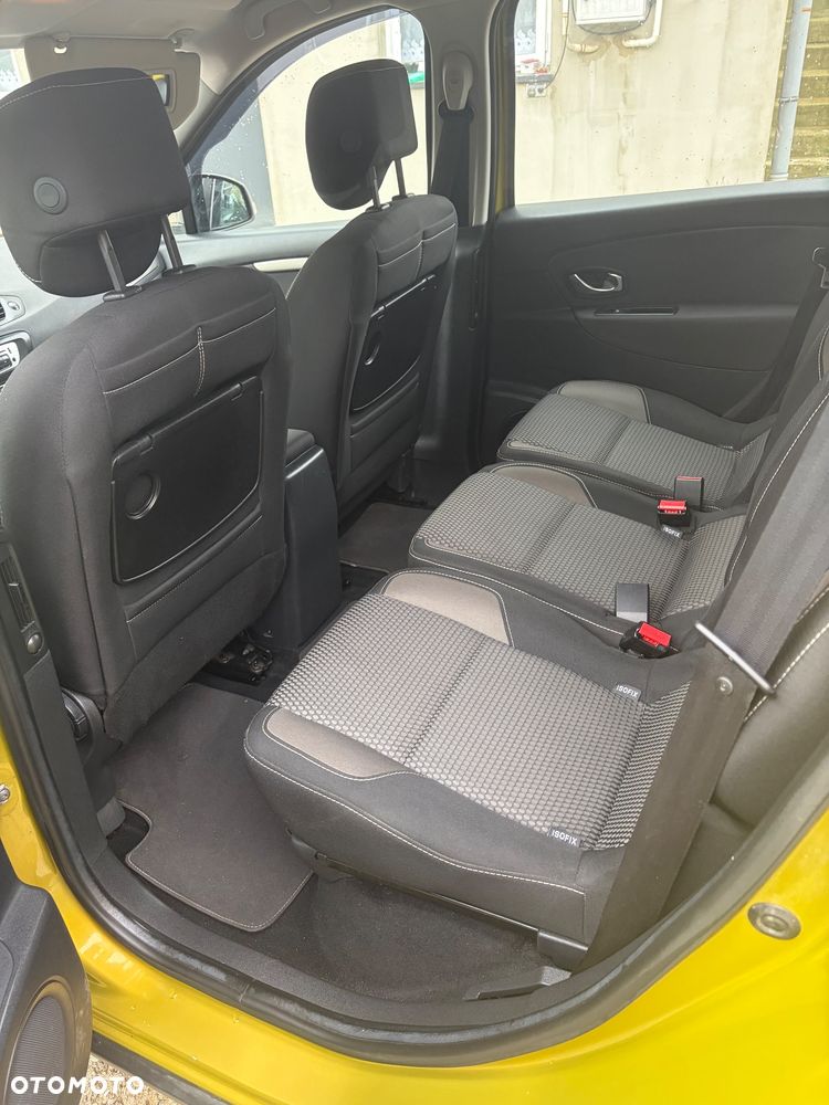 Renault Scenic - 10