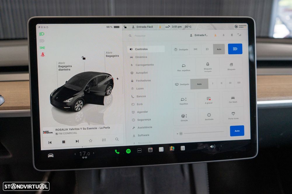 Tesla Model Y Standard - 25