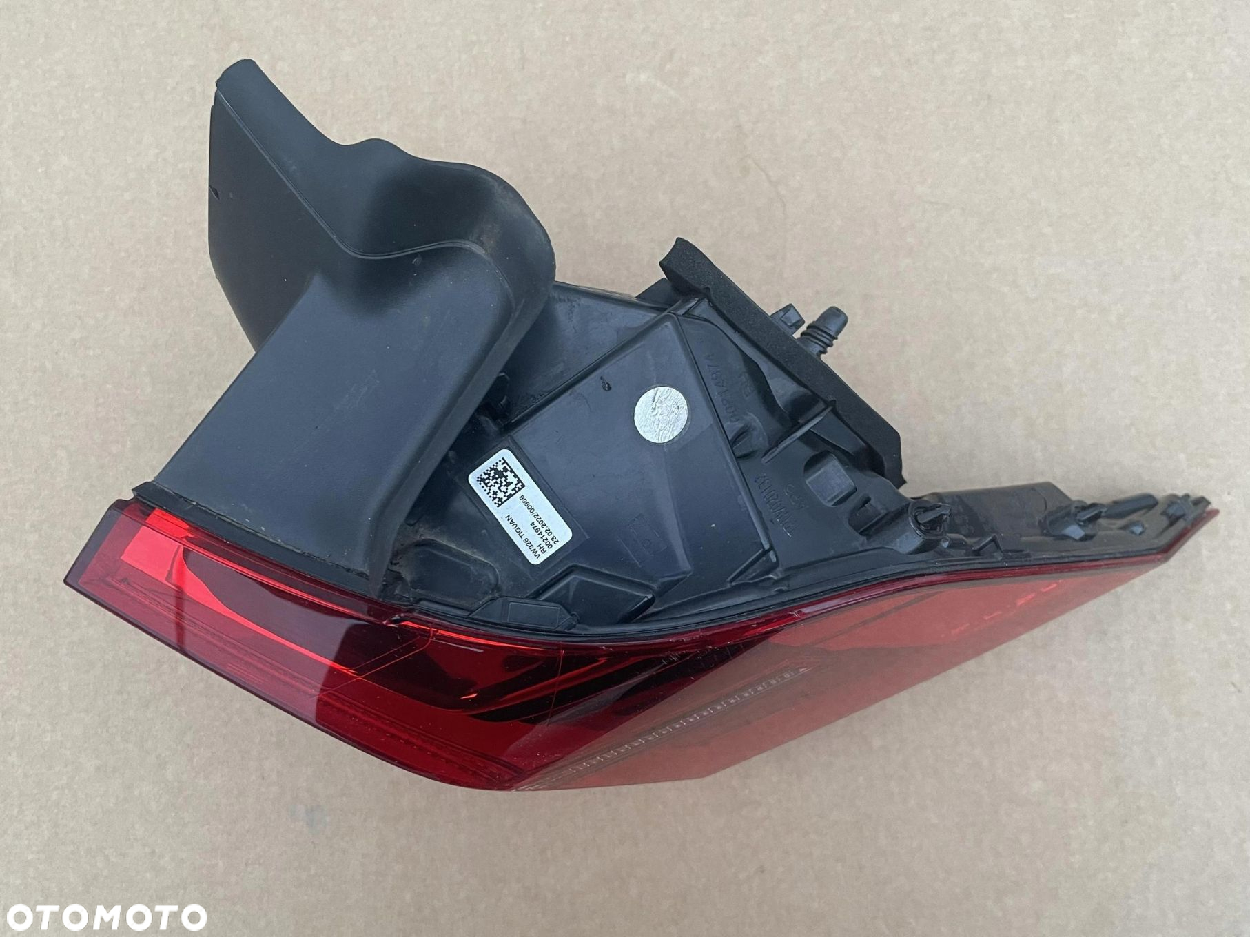 VW TIGUAN II LAMPA TYLNA PRAWA 5NA945208J - 2
