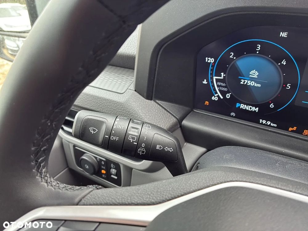 Volkswagen Transporter Kombi L2H1 M1 - 25