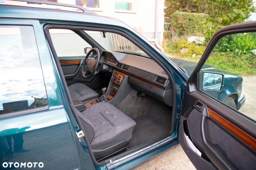 Mercedes-Benz W124 (1984-1993) - 5