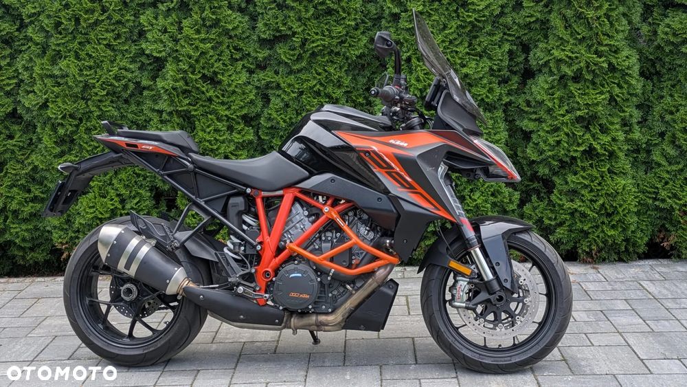 KTM Super Duke - 1