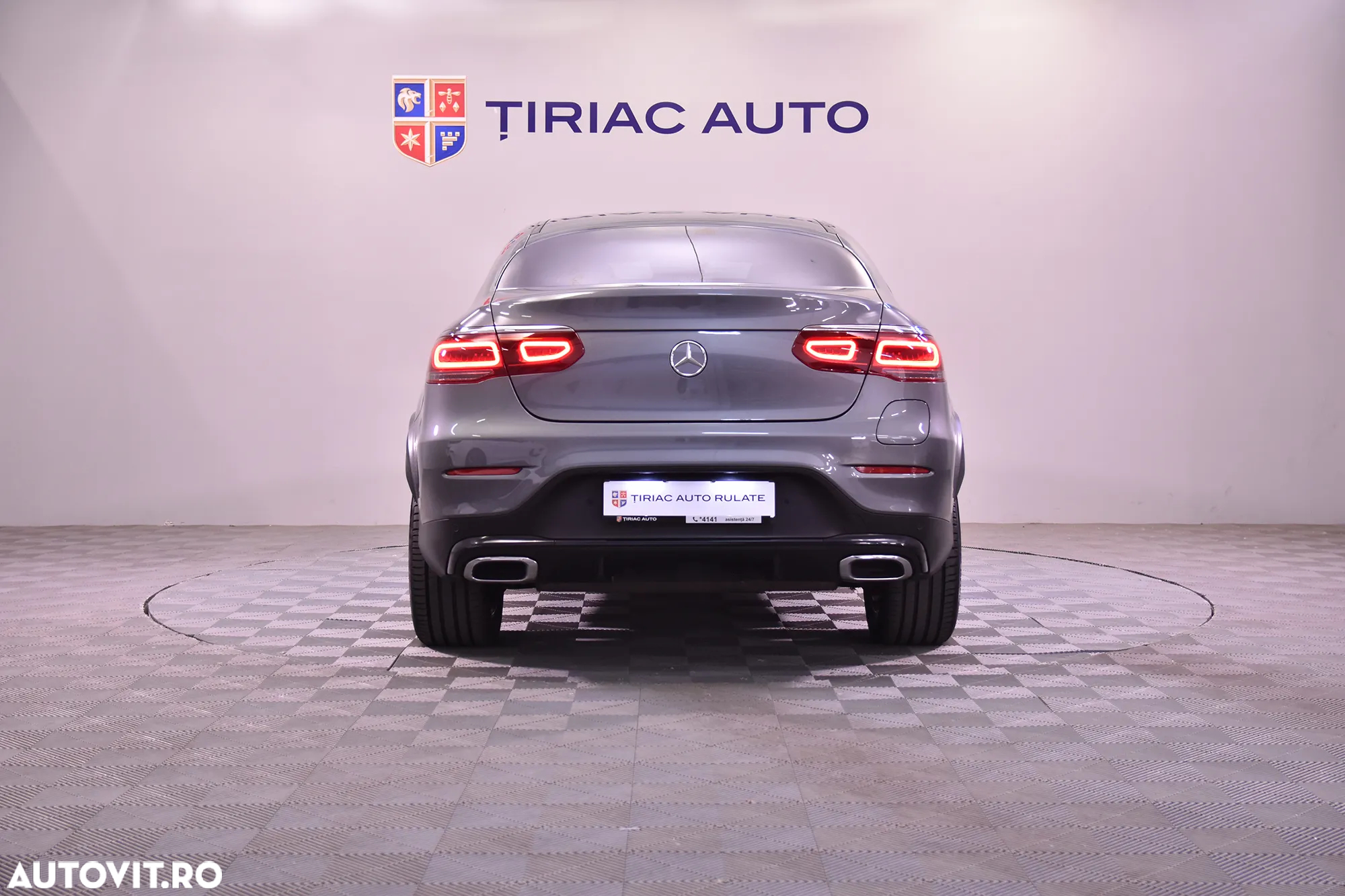 Mercedes-Benz GLC Coupe 300 e 4Matic 9G-TRONIC AMG Line - 4