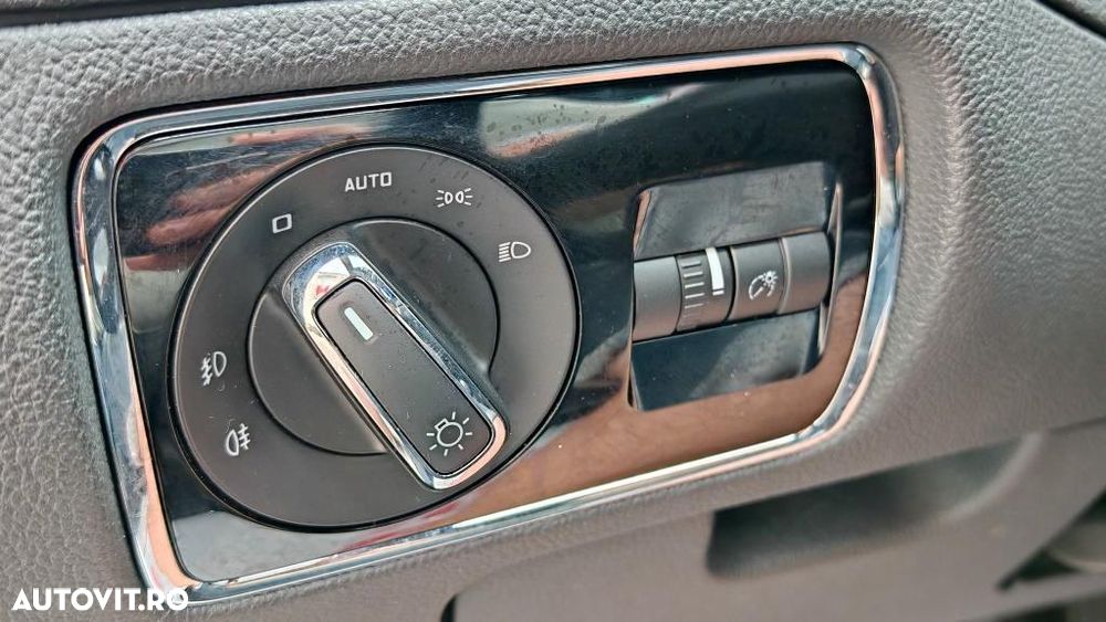 Skoda Superb - 23