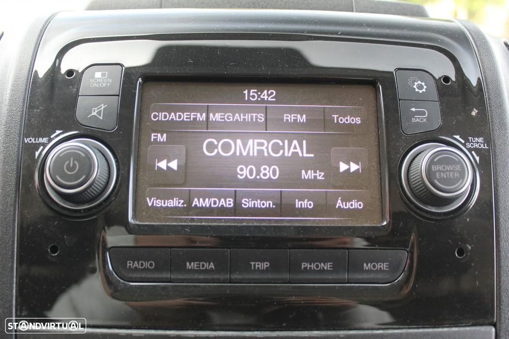 Peugeot Boxer 2.2 BlueHDi L3H2 - 18