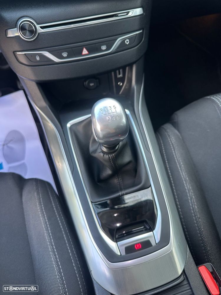Peugeot 308 SW 1.6 BlueHDi Allure - 16