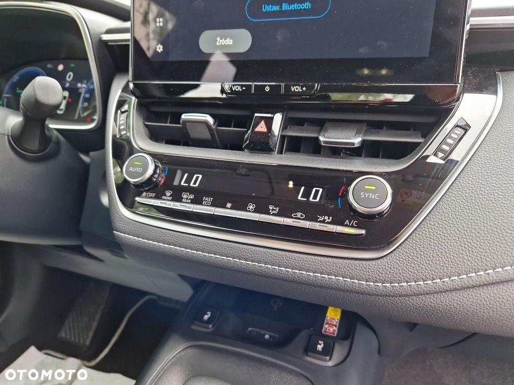 Toyota Corolla 1.8 Hybrid Comfort - 23