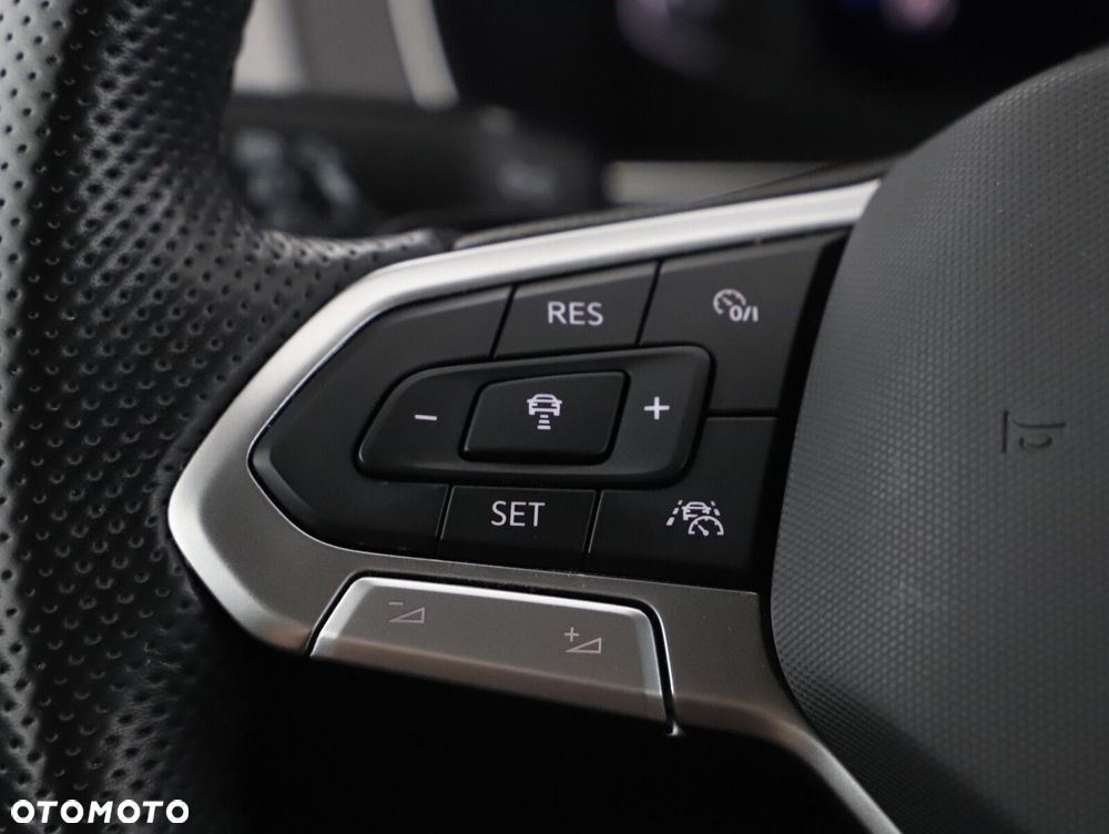 Volkswagen Passat Alltrack - 16